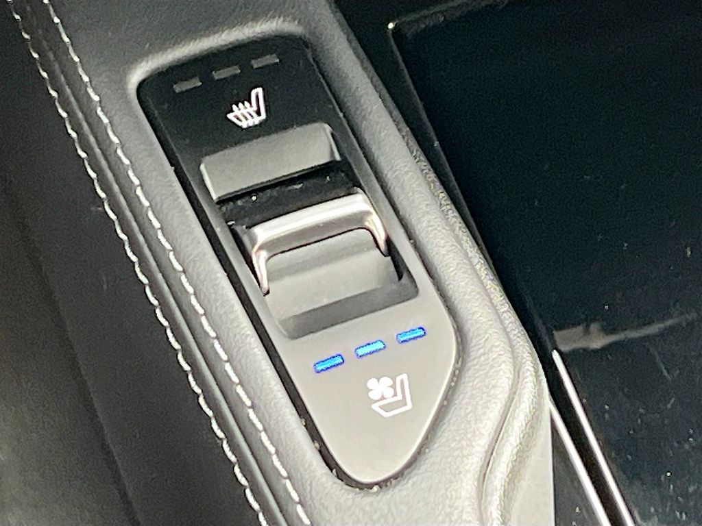 2022 Kia Telluride SX White at Community Kia
