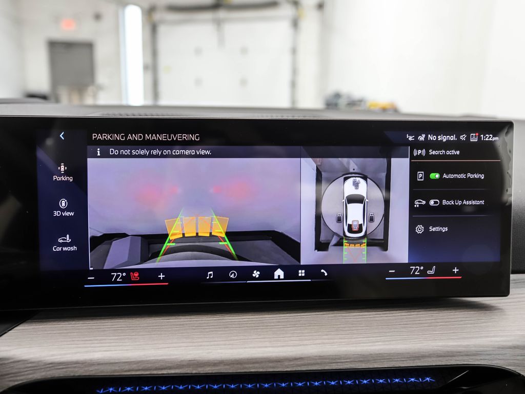 Thumbnail: 2025 BMW i4 - 19