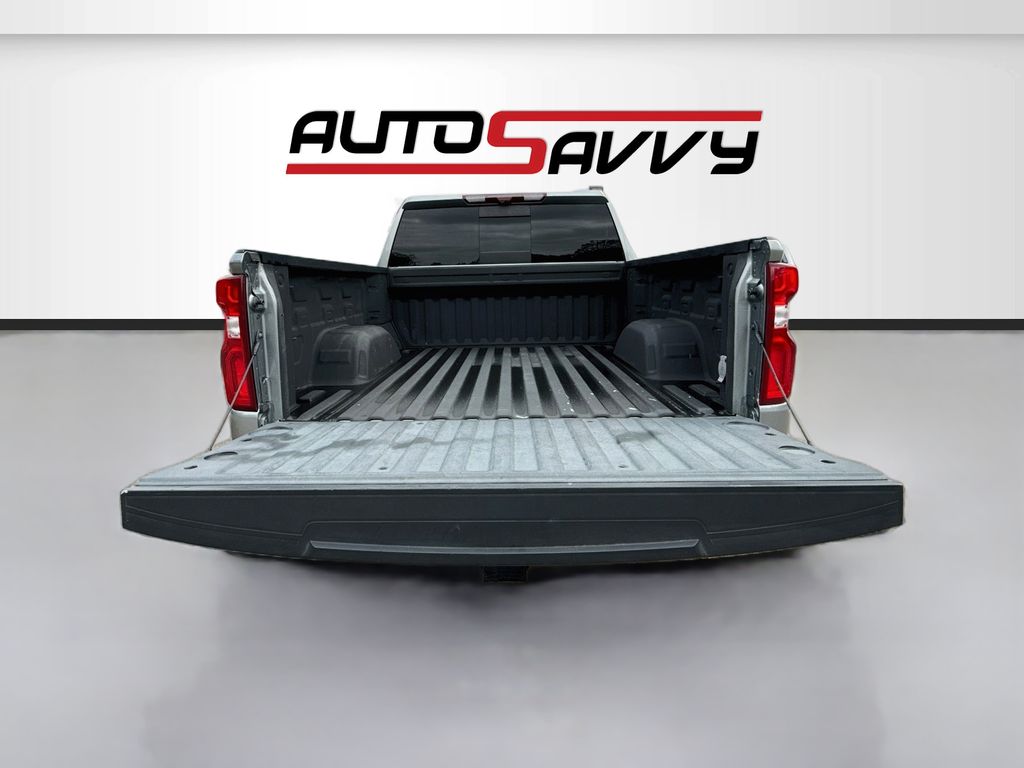 Used 2024 Gray Chevrolet LTZ image 28