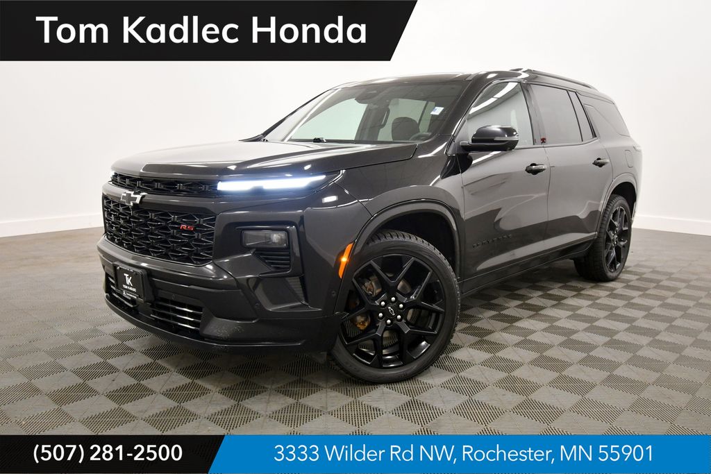 Mosaic Black Metallic 2024 Chevrolet Traverse SUV / Crossover Four-Wheel Drive 8-Speed Automatic