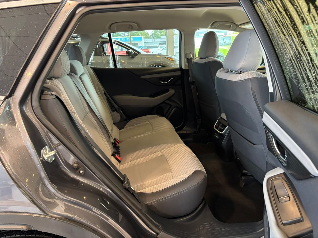 2022 Subaru Outback Premium