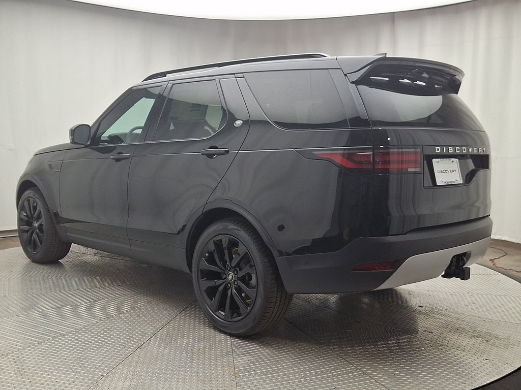 Thumbnail: 2026 Land Rover Discovery - 4