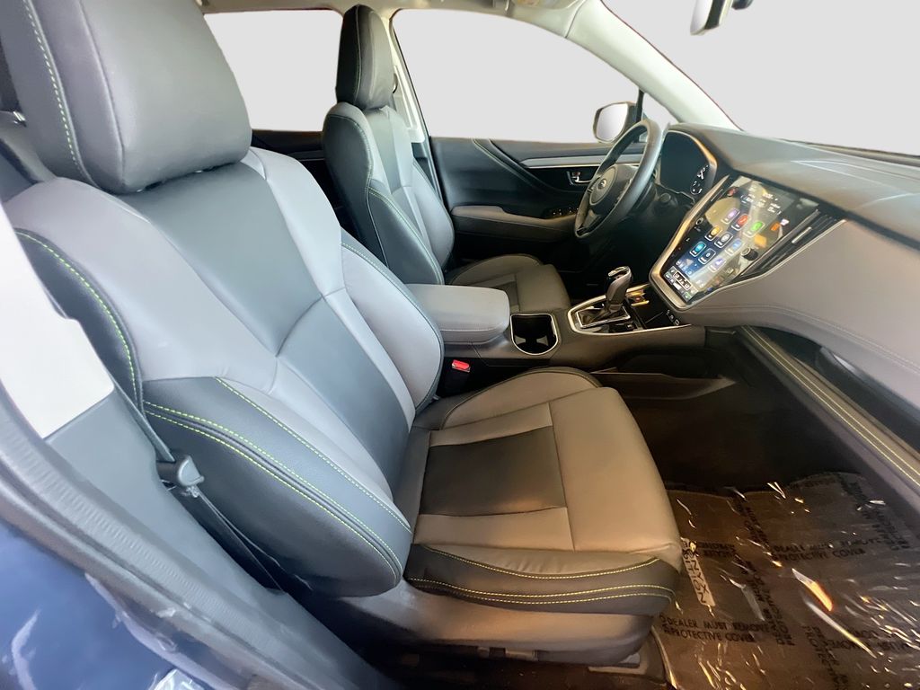Used 2025 Blue Subaru Onyx Edition XT image 28