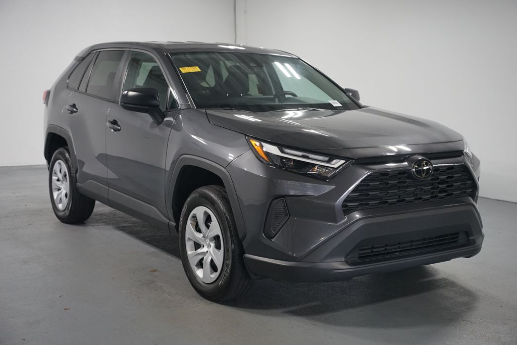 Thumbnail: 2024 Toyota RAV4 - 3