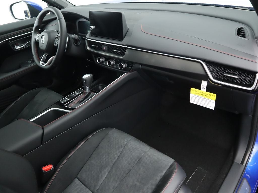 Thumbnail: 2025 Acura ADX - 18