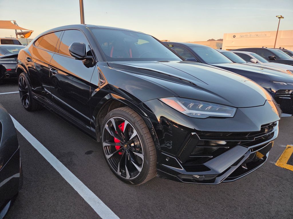 Thumbnail: 2024 Lamborghini Urus - 9