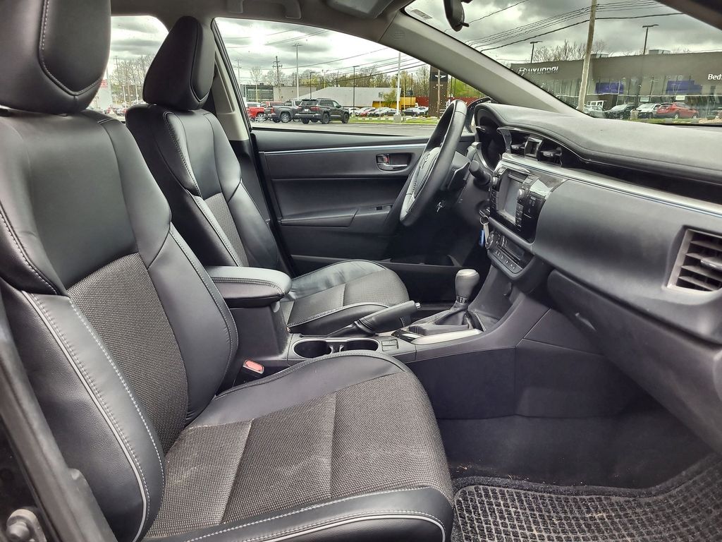 2014 Toyota Corolla S 6