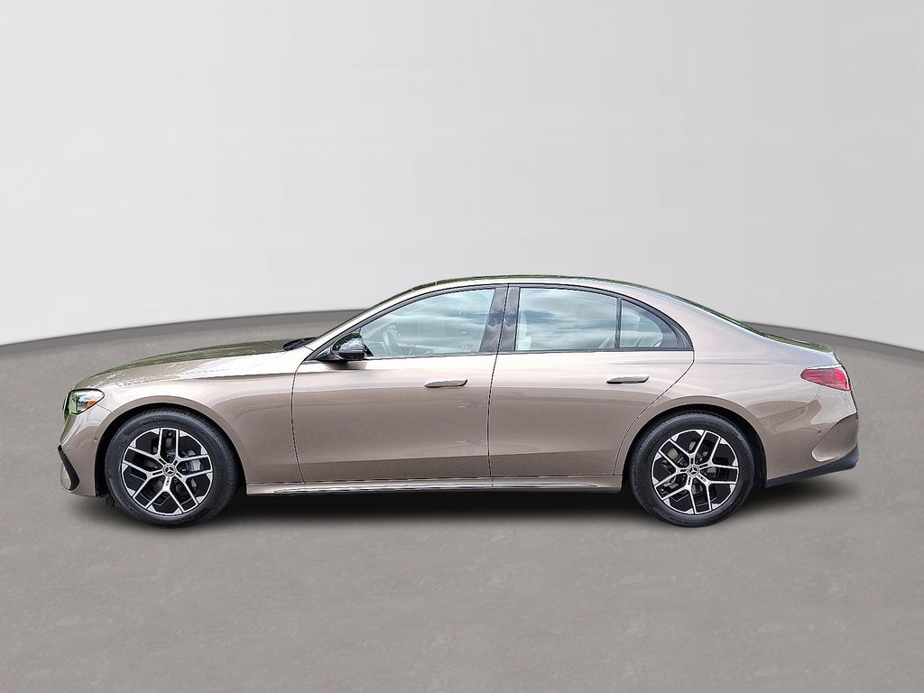Thumbnail: 2025 Mercedes-Benz E-Class - 7
