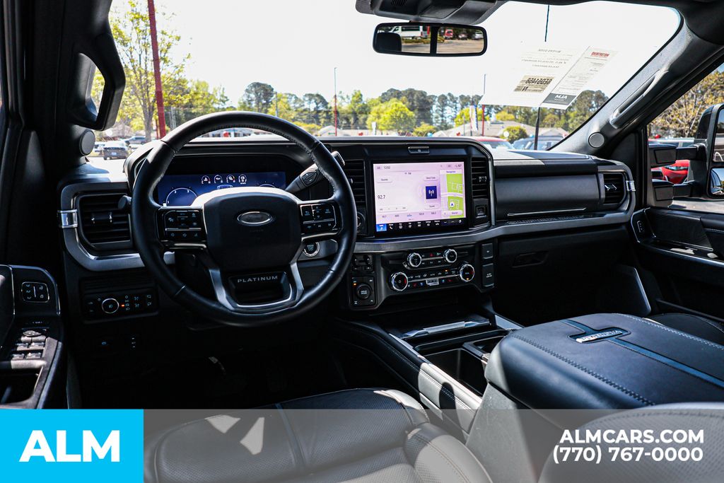 Used 2025 Black Ford Platinum image 27