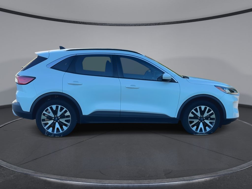 Thumbnail: 2020 Ford Escape - 9