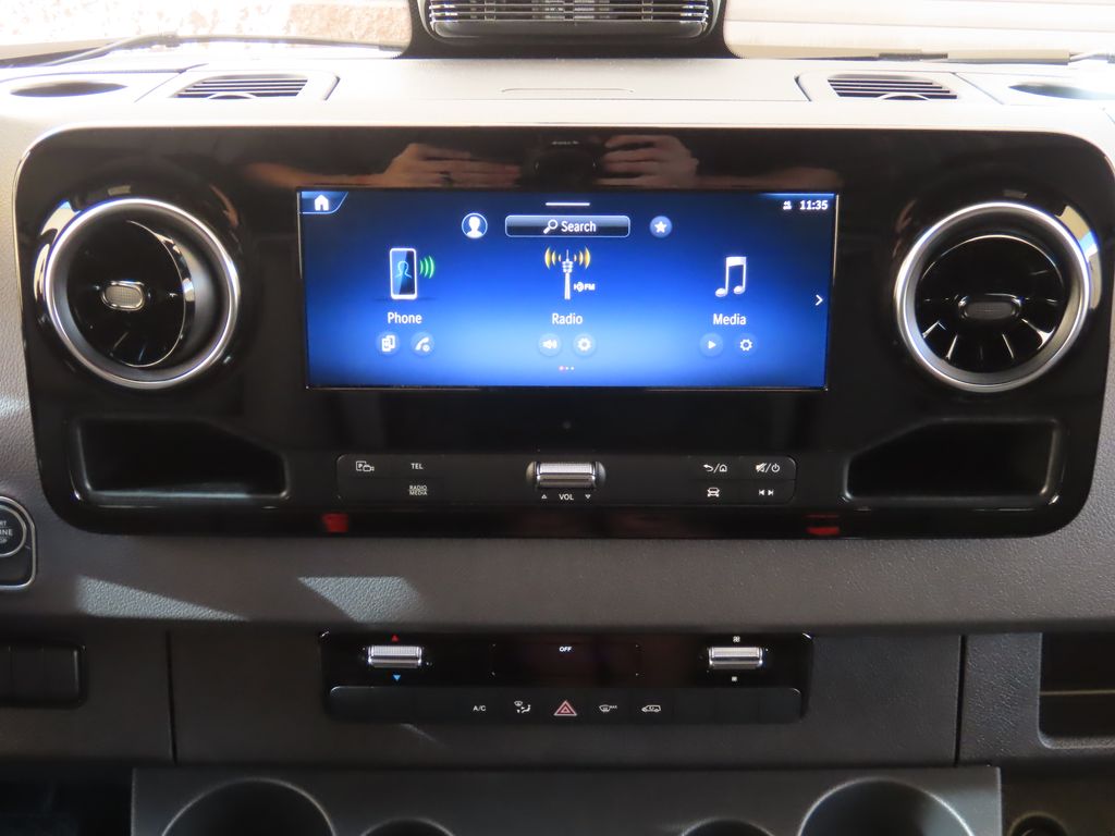 Thumbnail: 2026 Mercedes-Benz Sprinter - 14