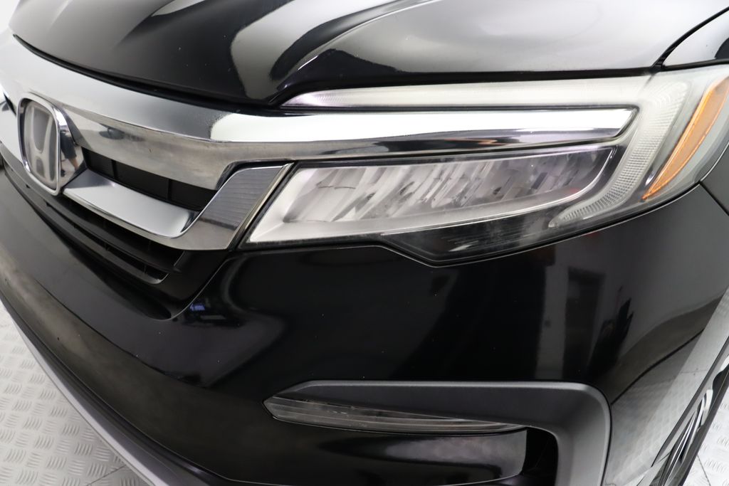 Thumbnail: 2019 Honda Pilot - 3