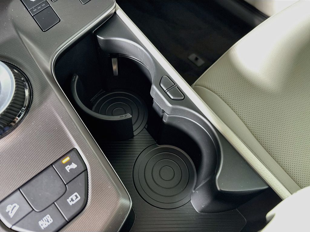 2027 Kia Sportage Hybrid EX