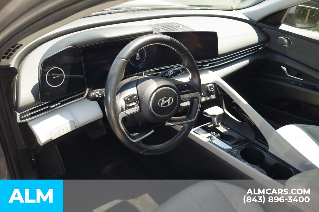 Used 2024 Silver Hyundai Limited image 5