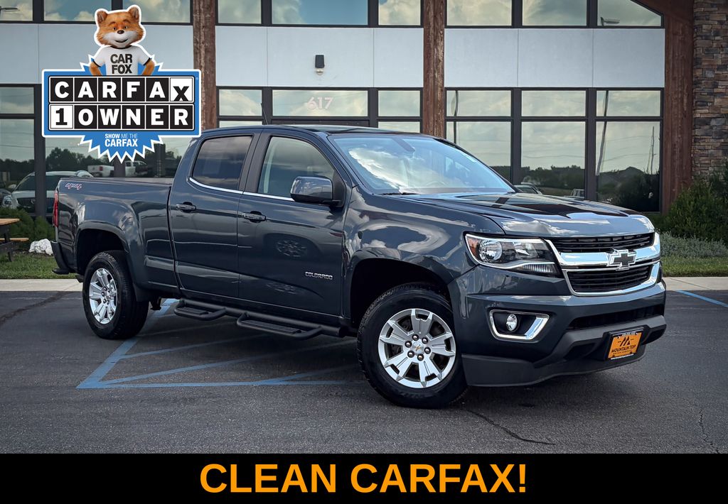 Shadow Gray Metallic 2019 Chevrolet Colorado Pickup Truck Four-Wheel Drive 8-Speed Automatic