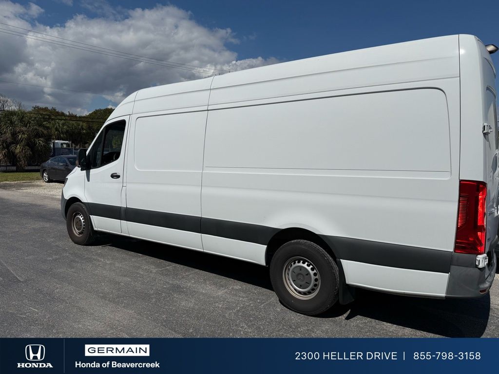 2021 Mercedes-Benz Sprinter Cargo 2500 170 V6 High Roof RWD