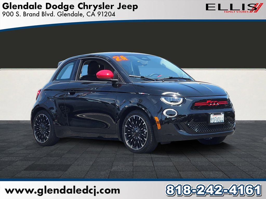 Tuxedo Black 2024 FIAT 500e Hatchback 1-Speed Automatic