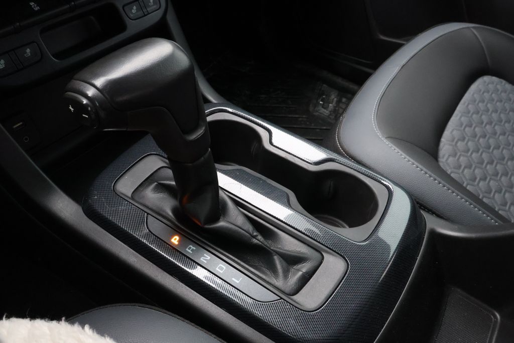 Thumbnail: 2018 Chevrolet Colorado - 29