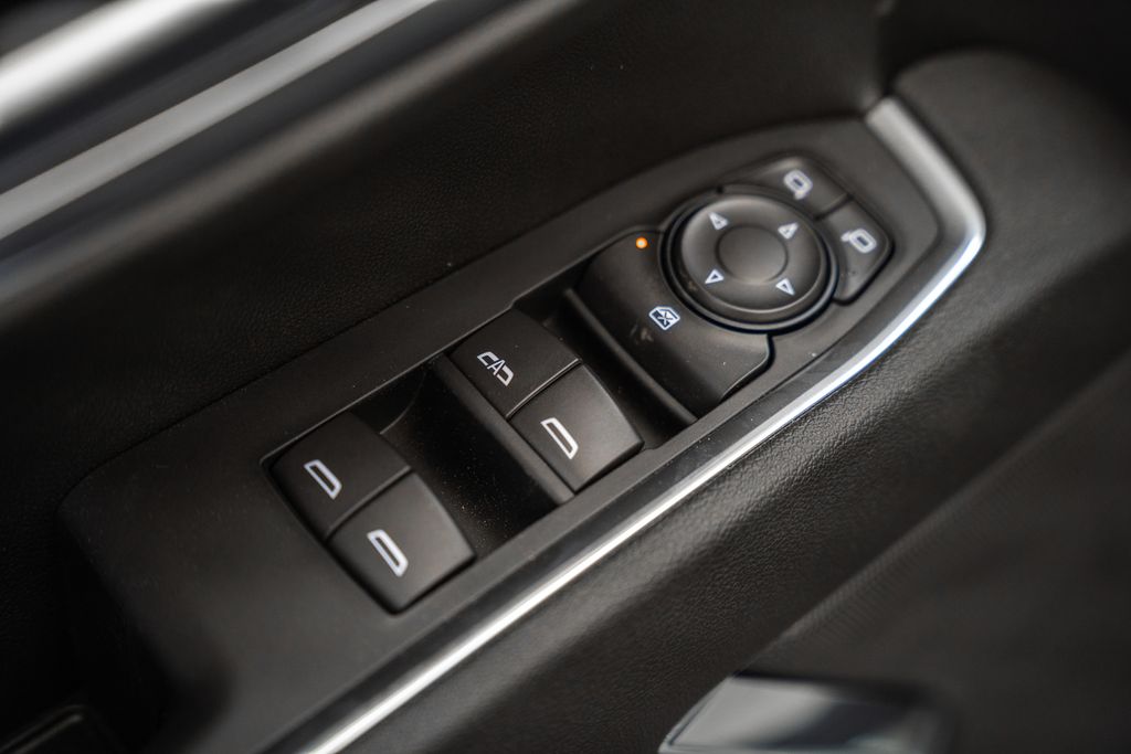 ChevroletSilverado 150039