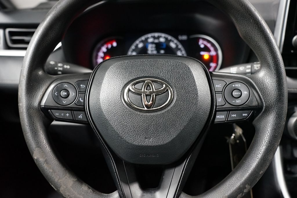 Thumbnail: 2023 Toyota RAV4 - 12