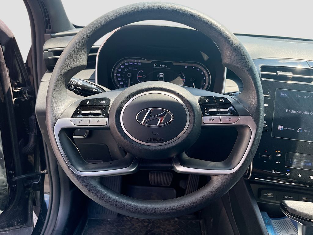 Used 2024 Black Hyundai SEL image 11