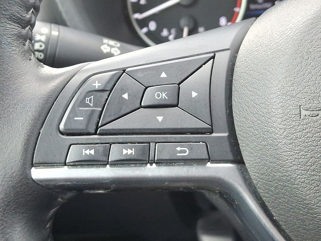 Thumbnail: 2024 Nissan Sentra - 21