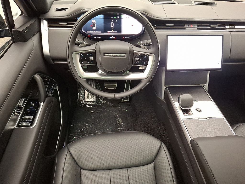 2025 Land Rover Range Rover SE 7