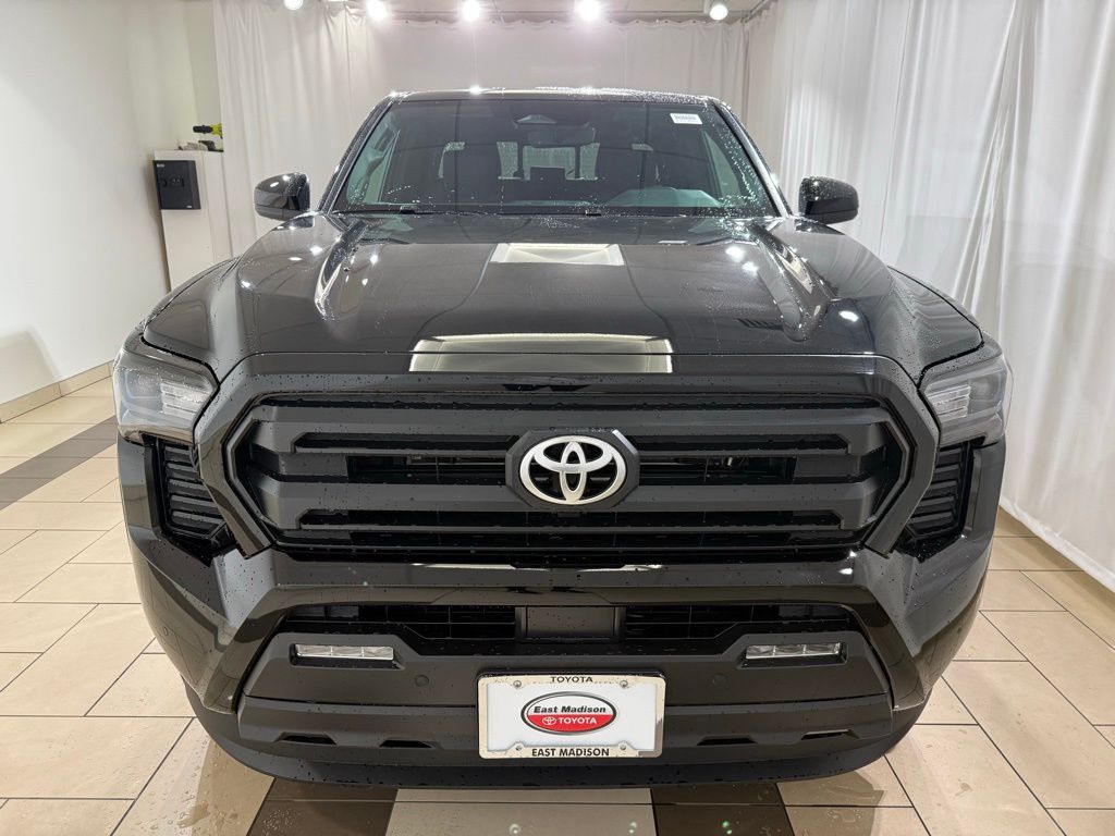 Thumbnail: 2025 Toyota Tacoma - 8