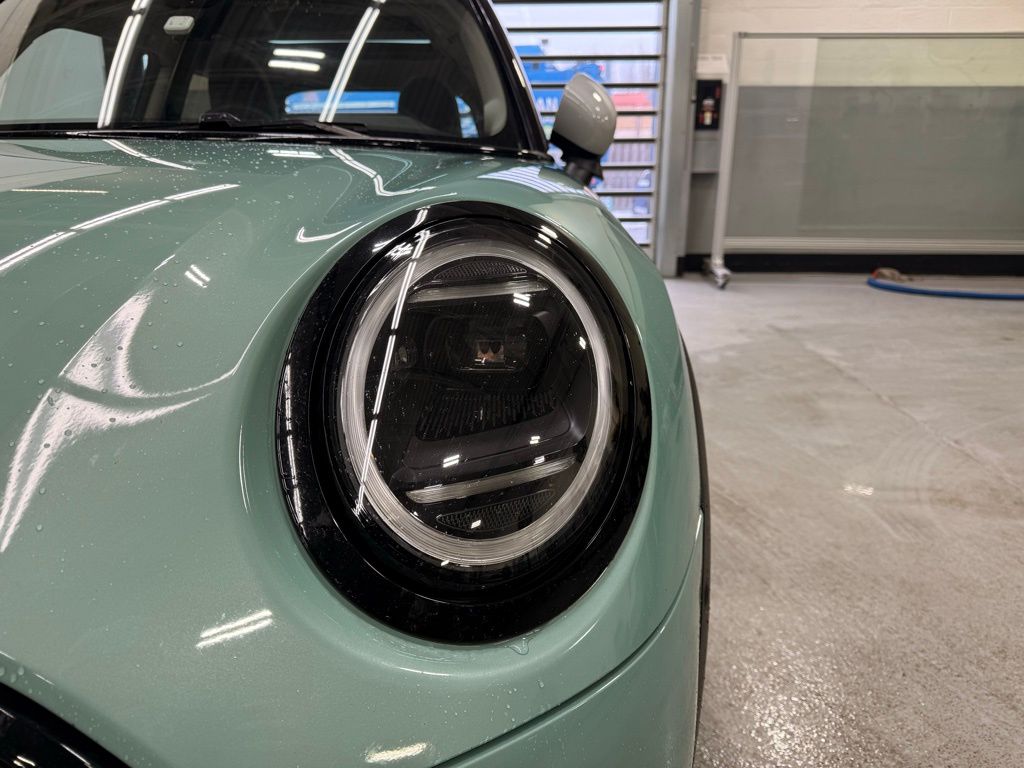 Thumbnail: 2025 MINI Cooper - 9