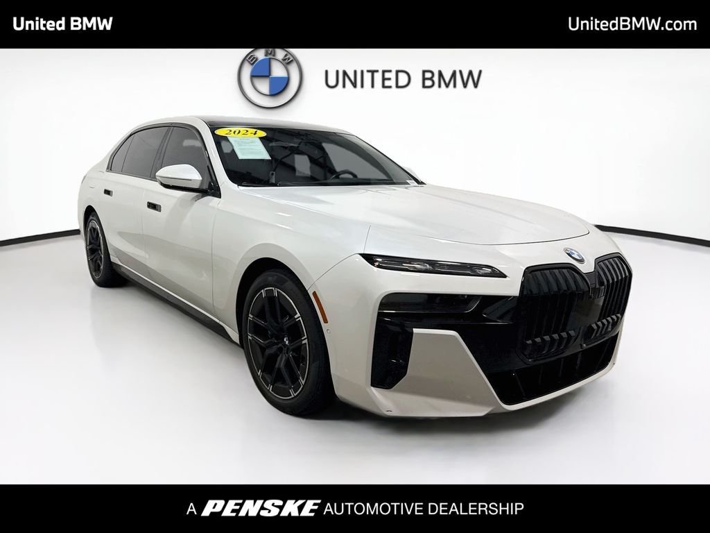 Thumbnail: 2024 BMW 7 Series - 3