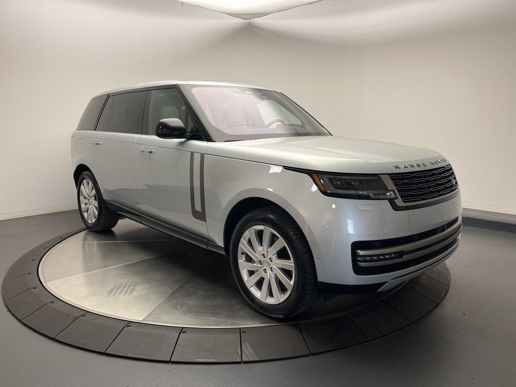 Thumbnail: 2023 Land Rover Range Rover - 7