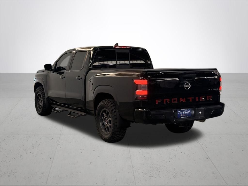 2022 Nissan Frontier SV