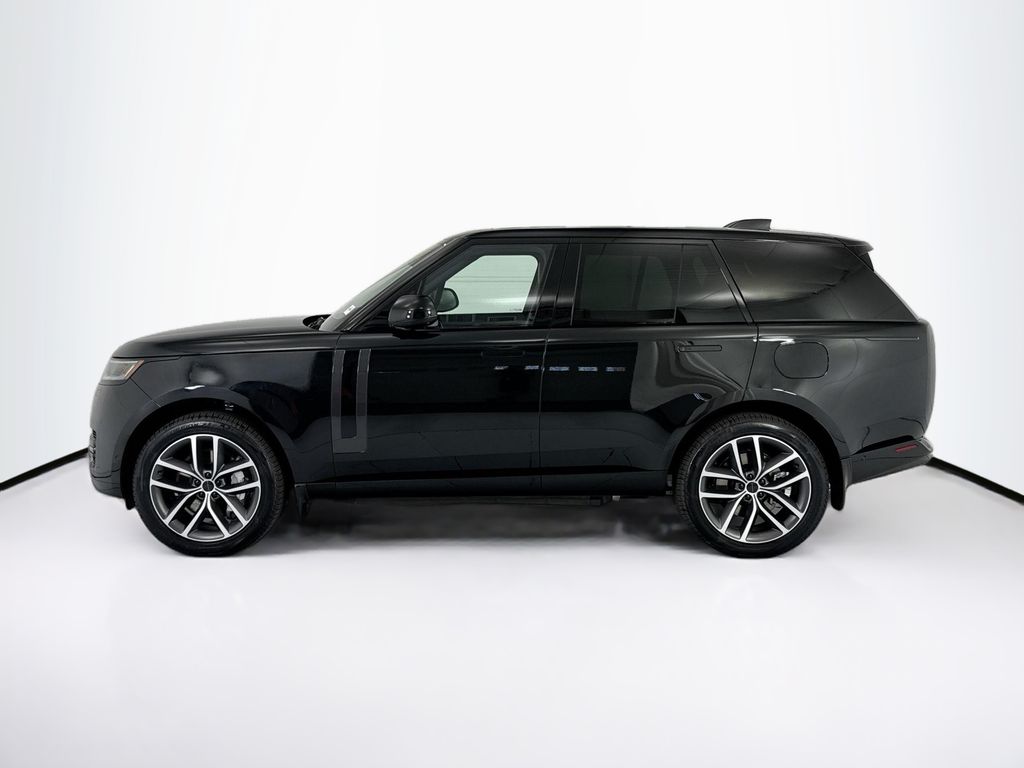 Thumbnail: 2026 Land Rover Range Rover - 8