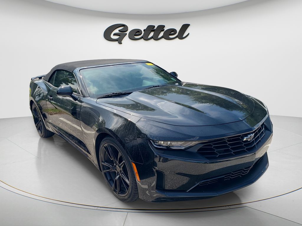 Used 2019 Black Chevrolet 3LT image 2