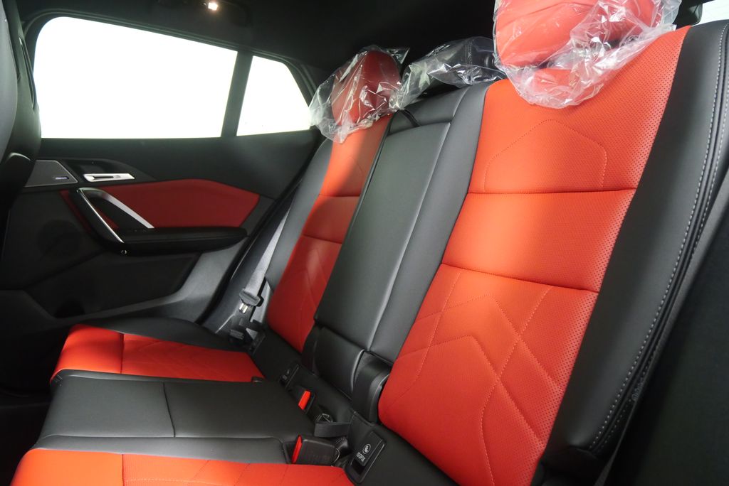 Thumbnail: 2026 BMW X2 - 15