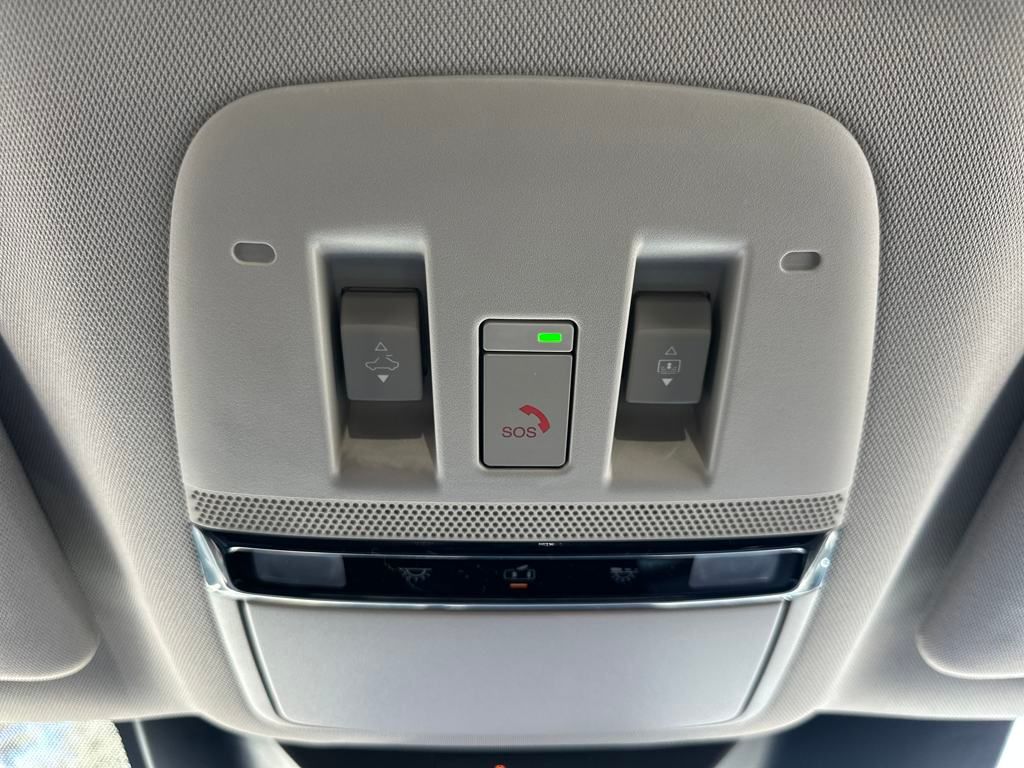 2025 Nissan Murano Platinum photo