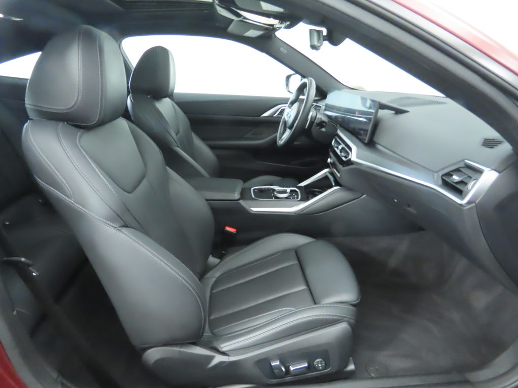 Thumbnail: 2024 BMW 4 Series - 21