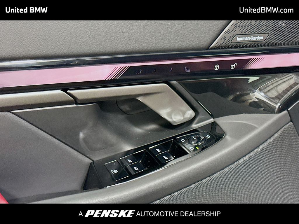 Thumbnail: 2026 BMW 5 Series - 3