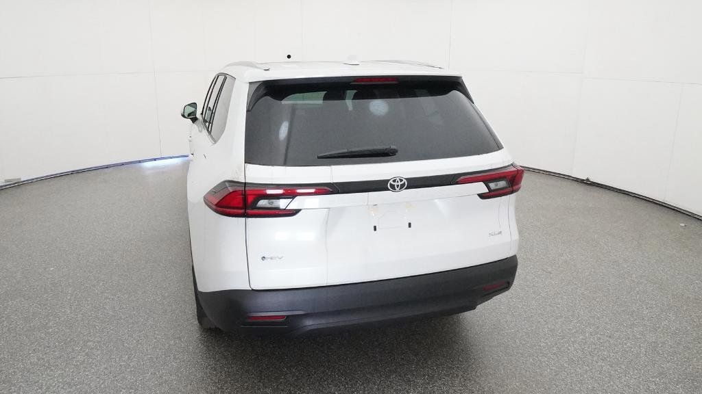 Thumbnail: 2026 Toyota Grand Highlander - 14