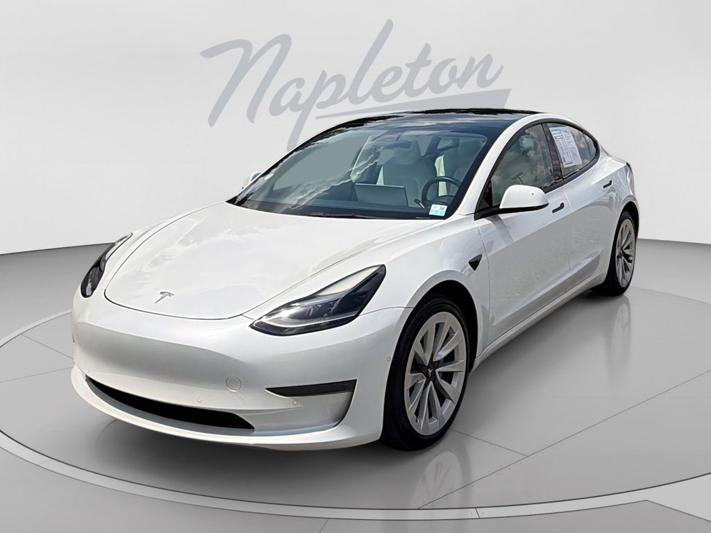 White 2022 Tesla Model 3 Sedan Rear-Wheel Drive 1-Speed Automatic