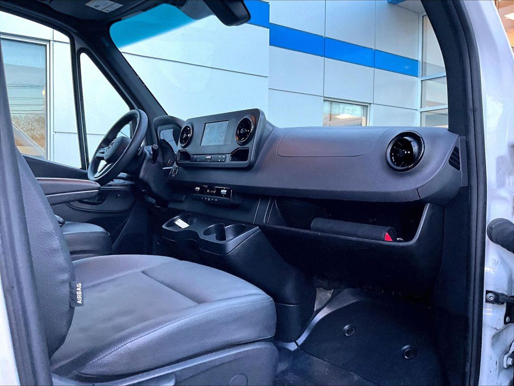 2024 Mercedes-Benz Sprinter 2500 — photo 14