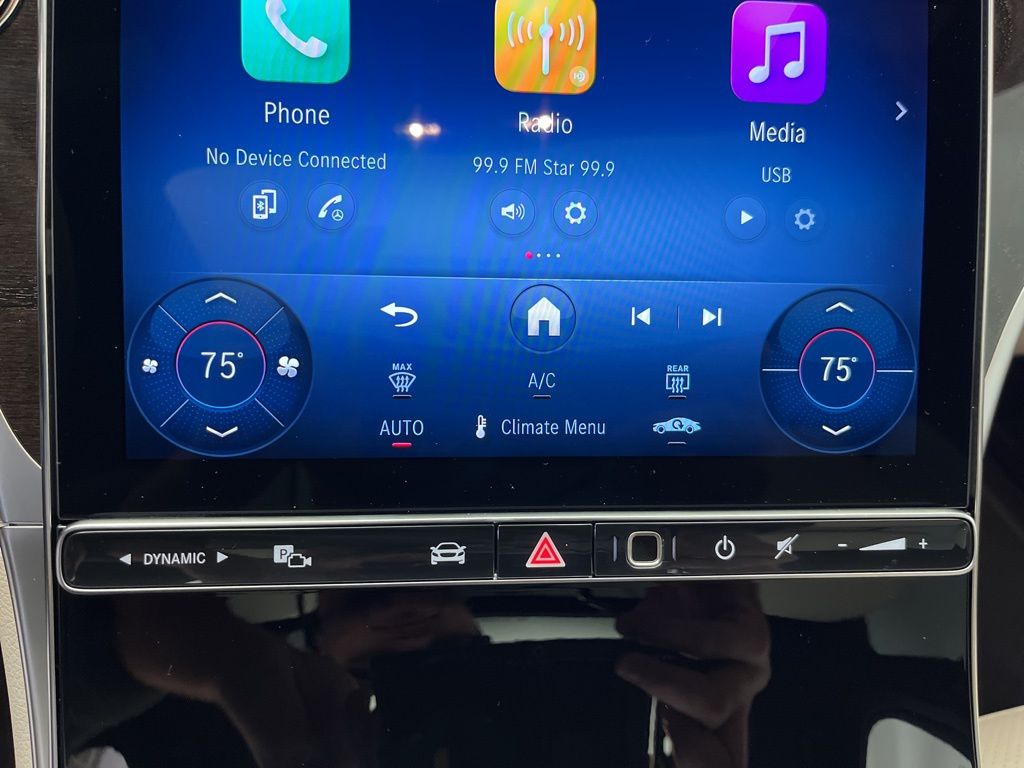 Thumbnail: 2026 Mercedes-Benz GLC - 19