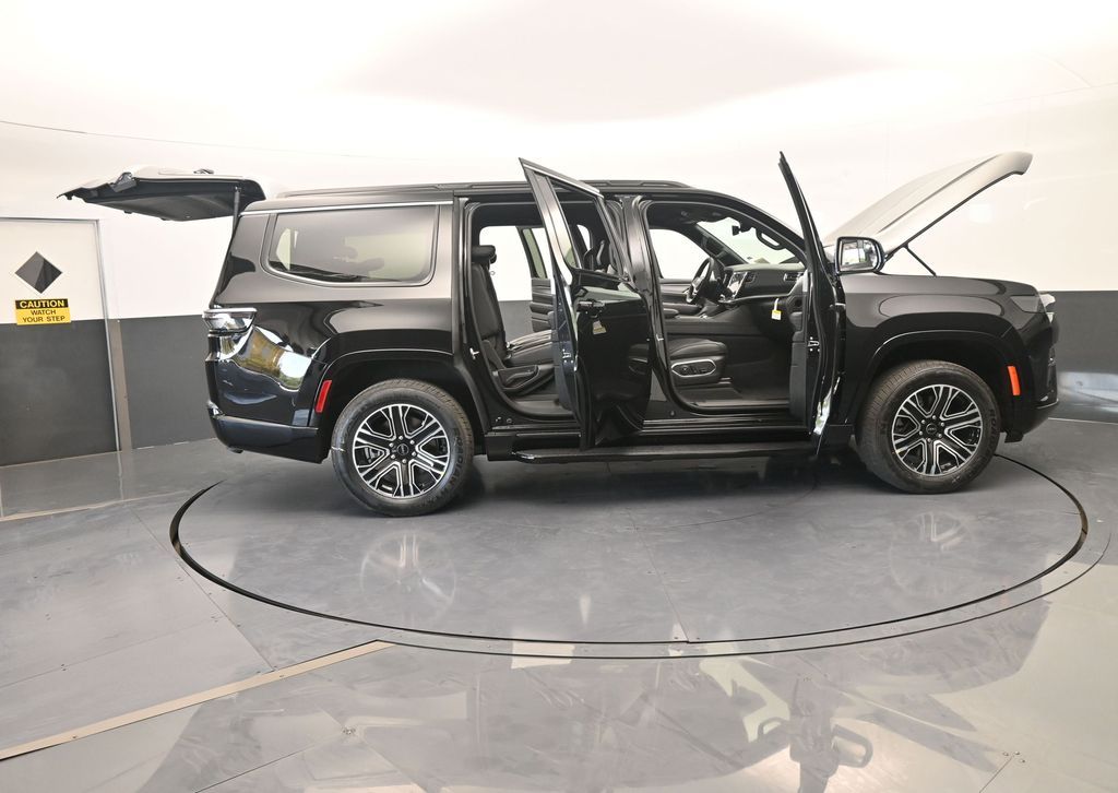 New 2026 High Gloss Black Jeep  image 36