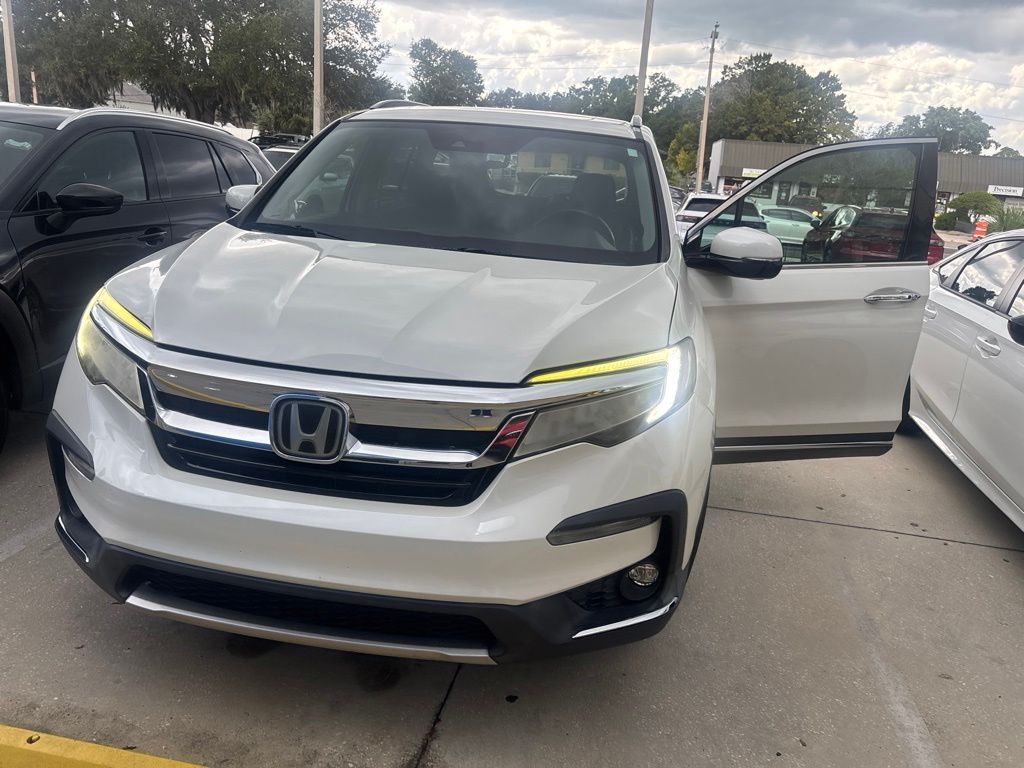 White Diamond Pearl 2019 Honda Pilot SUV / Crossover Front-Wheel Drive 9-Speed Automatic