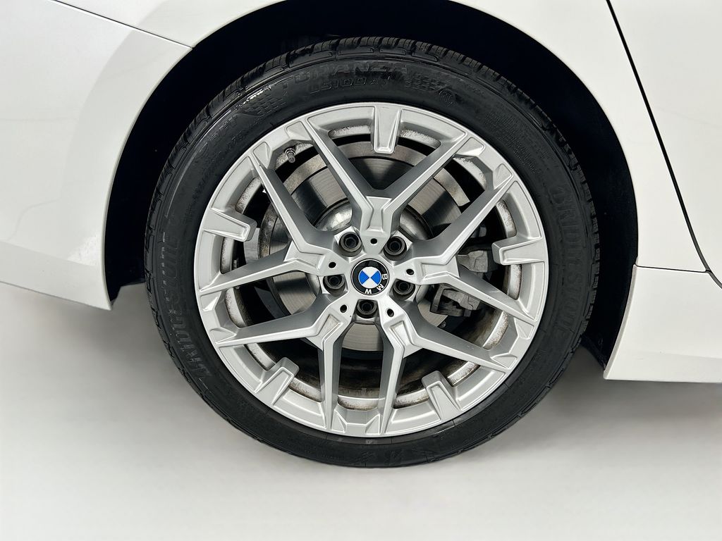 Thumbnail: 2025 BMW 3 Series - 32