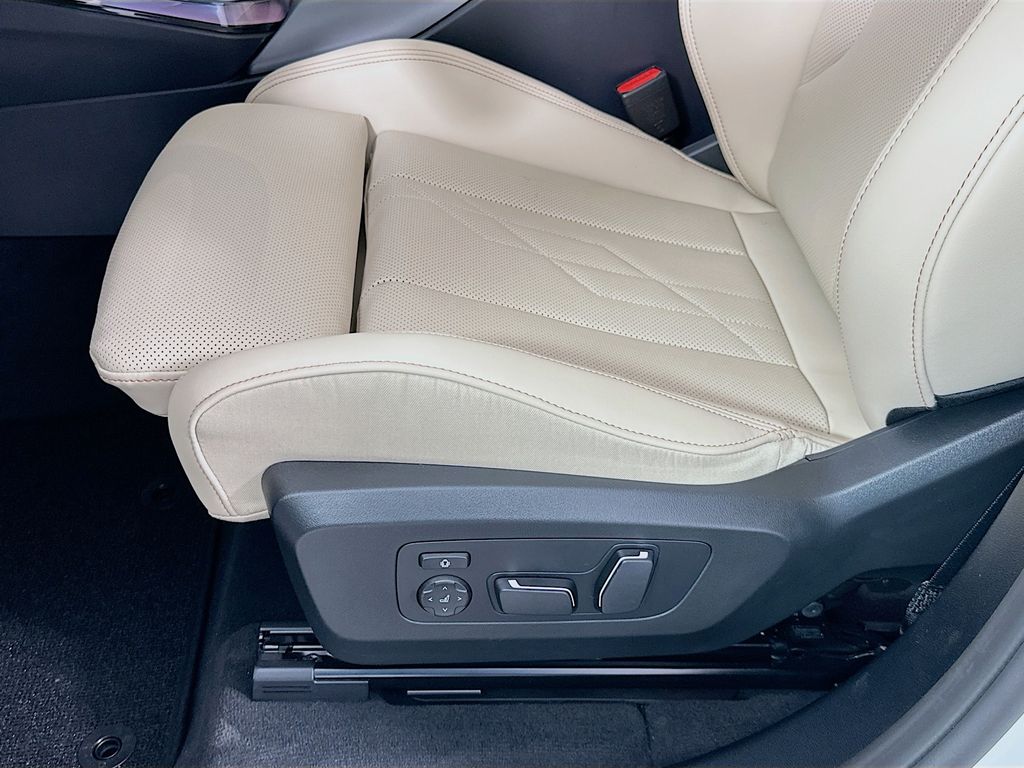 Thumbnail: 2026 BMW X3 - 21