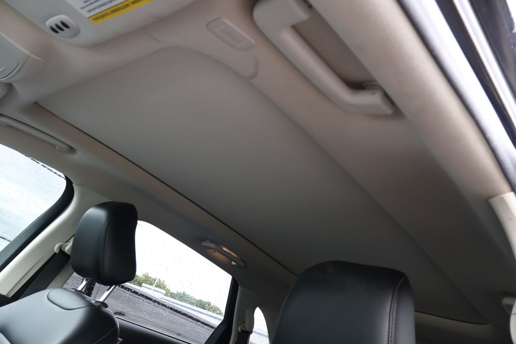 Thumbnail: 2020 Ford Edge - 14