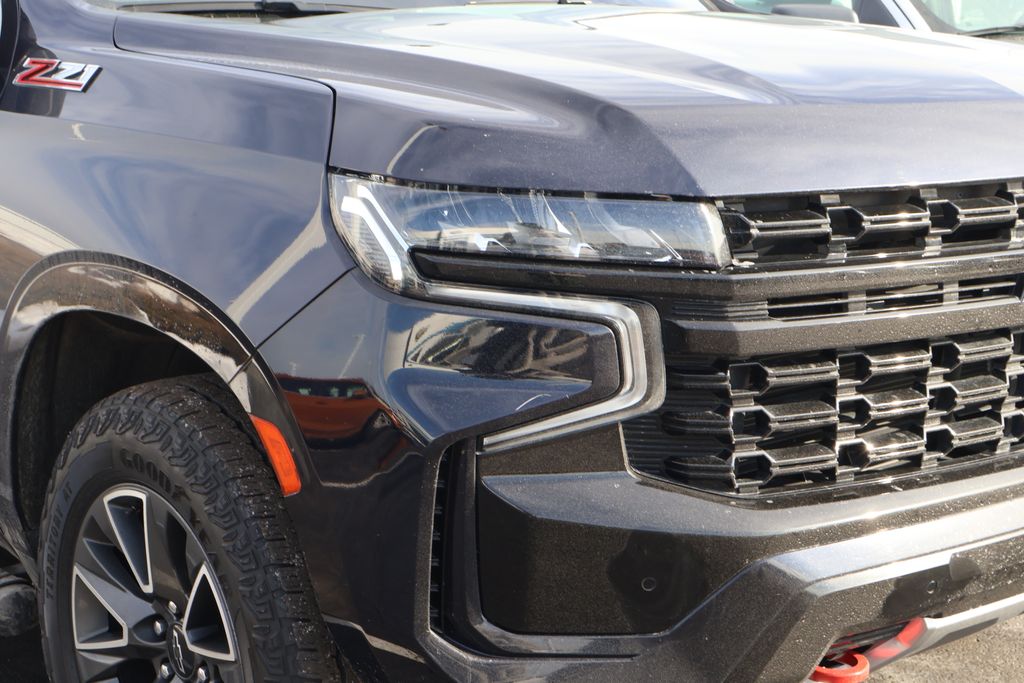 Thumbnail: 2024 Chevrolet Suburban - 4