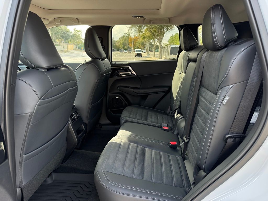 New 2026 Mitsubishi Outlander SUV