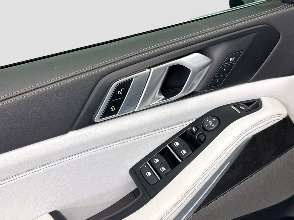 Thumbnail: 2024 BMW X5 - 22